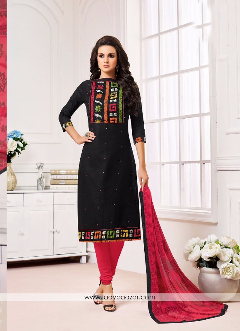 Beckoning Black Cotton Printed Straight Suit