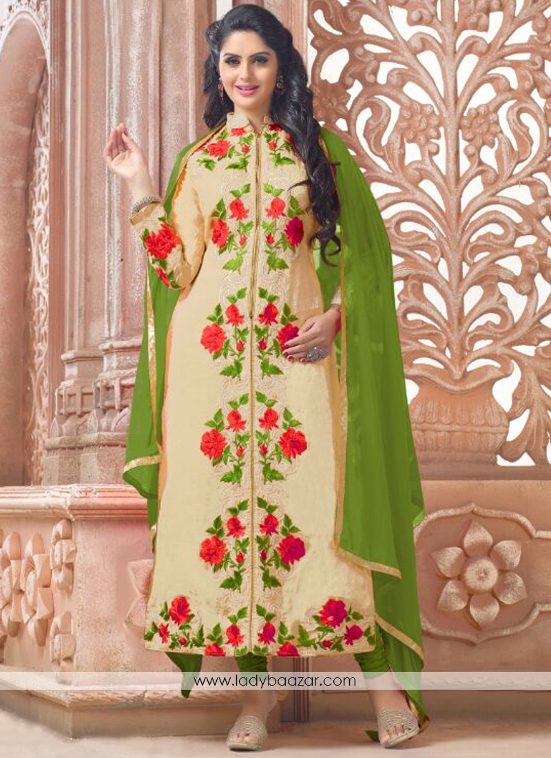 Adorable Chanderi Salwar suit