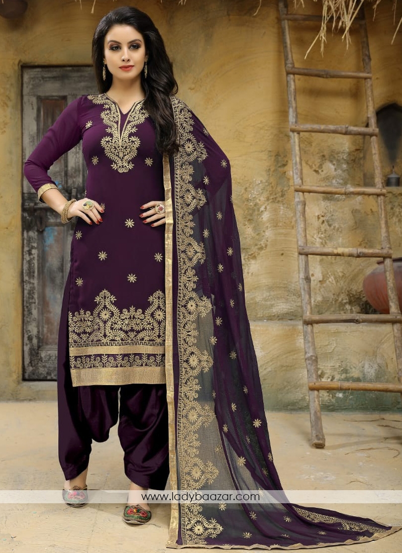 Demure Embroidered Work Punjabi Suit