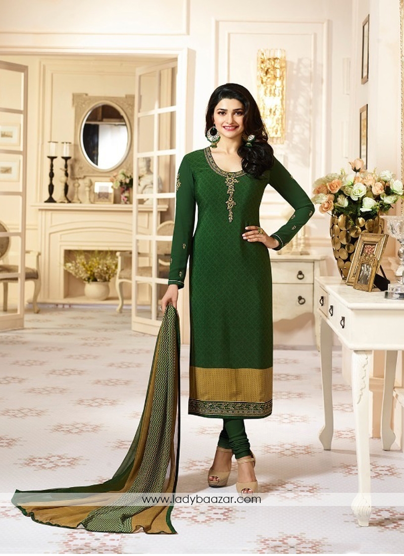 Hypnotizing Crepe Green Embroidery With Printed Straight Suit