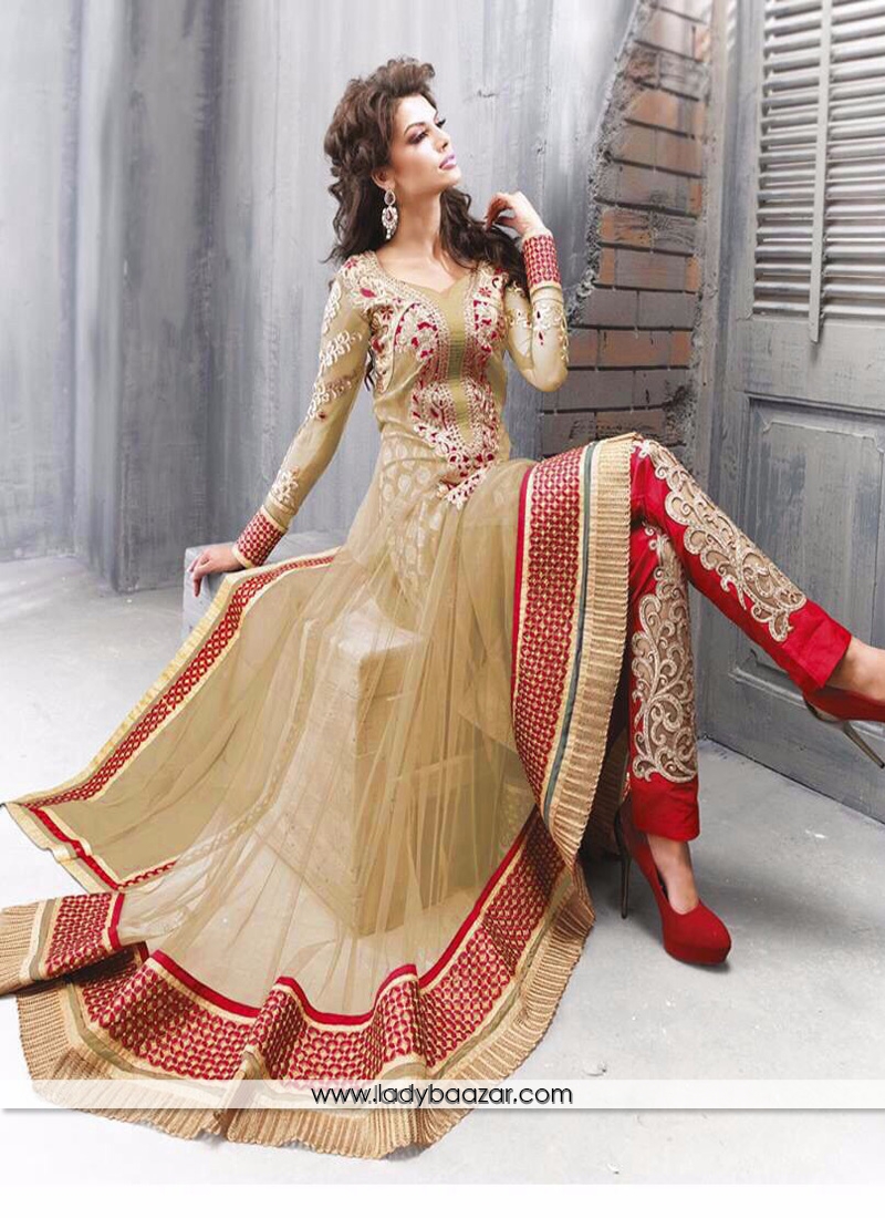 Innovative Embroidered Work Anarkali Salwar Kameezeez