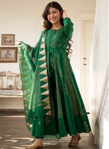 Magnetic Green Colored Front Slit Stitched Woven Jacquard Suit Set