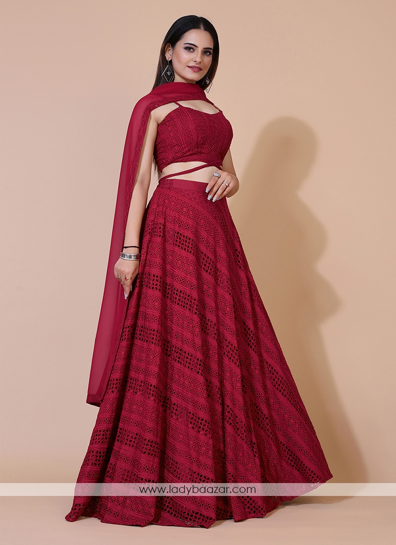 Stylish Lehenga For Wedding Party That Will Make You Stand Out