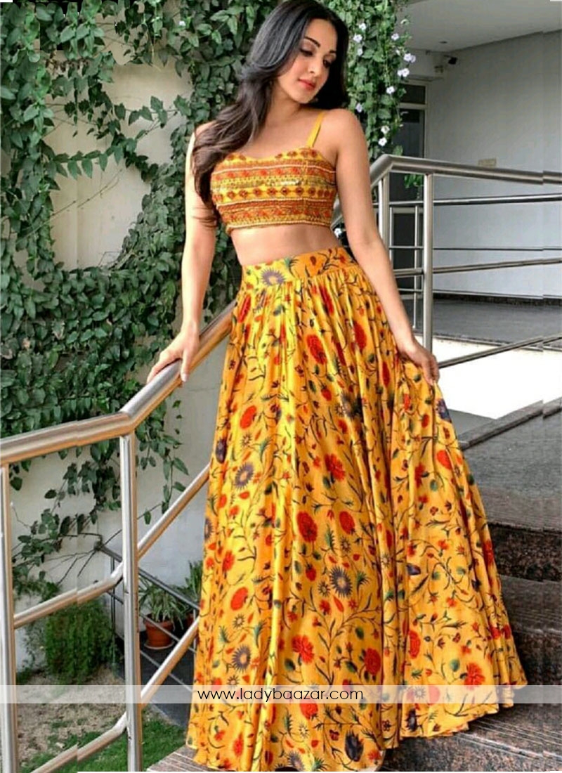 Omkar Textile's Designer Yellow Georgette Lehenga choli with Dupatta set :  Amazon.in: Fashion