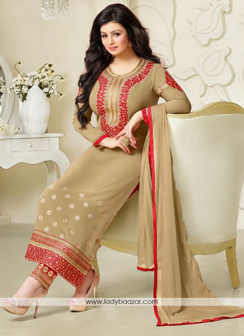 Remarkable Susmita Sen Georgette Churidar Suit