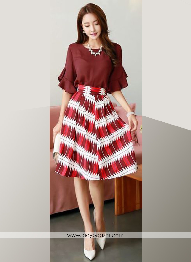 Thrilling Maroon Crepe With Reyon Printed Western Wear